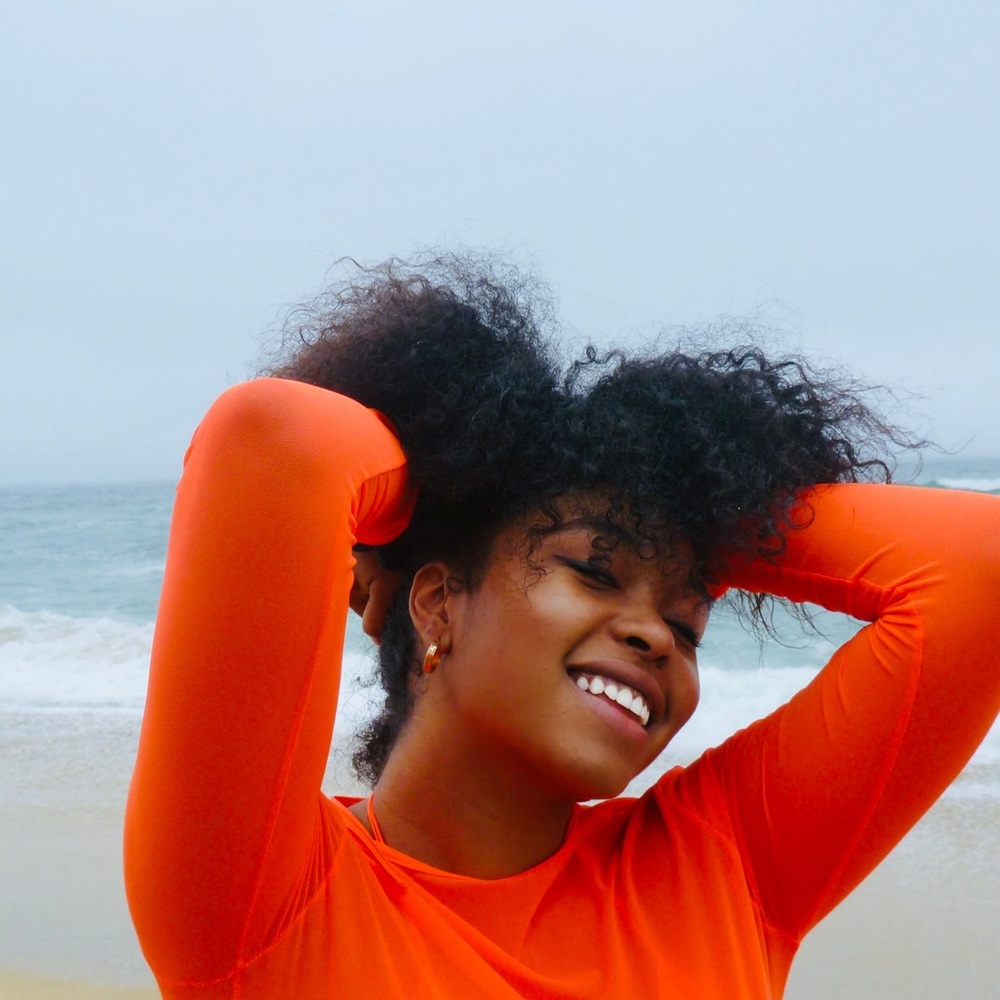 Meet your Posher, Amaya